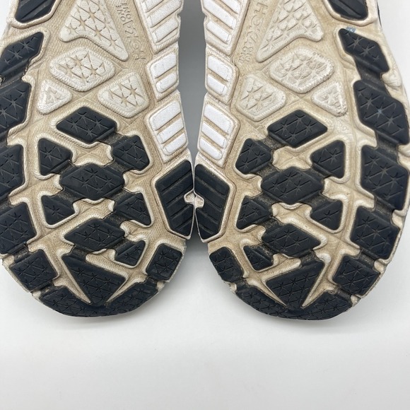 Hoka One One Sneakers Womens 10 B Arahi 6 1123195 BWHT Black Running Gym Shoes - Picture 11 of 12